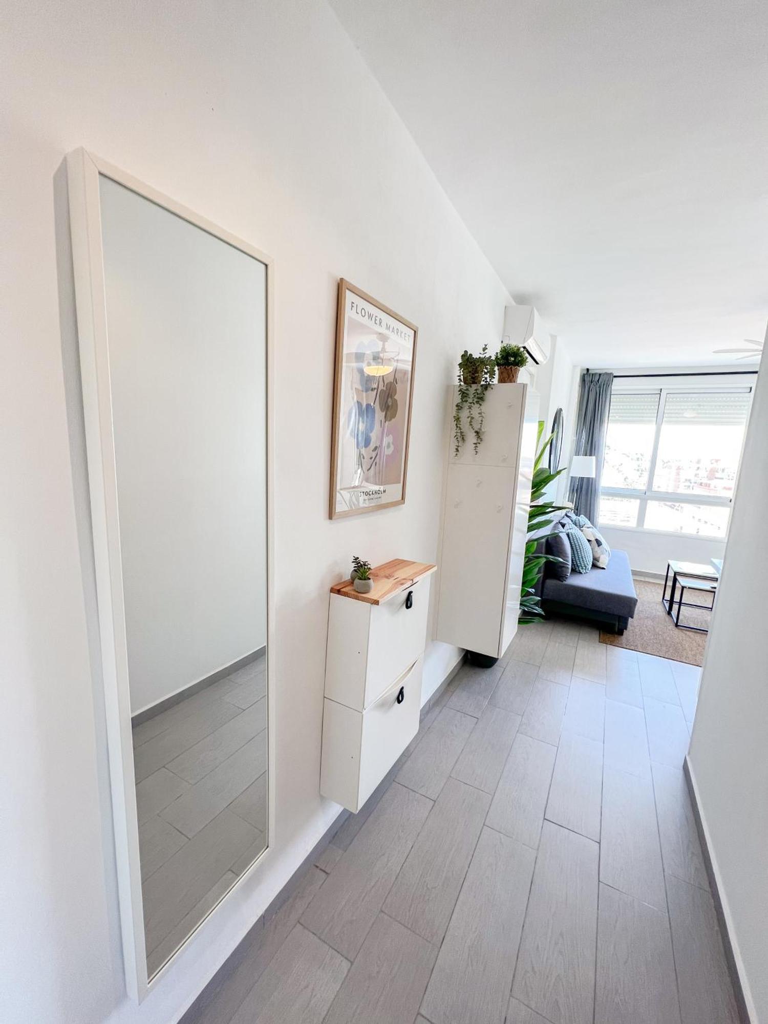 Elegant 1bdr Bright Flat With Pool Appartamento Torremolinos