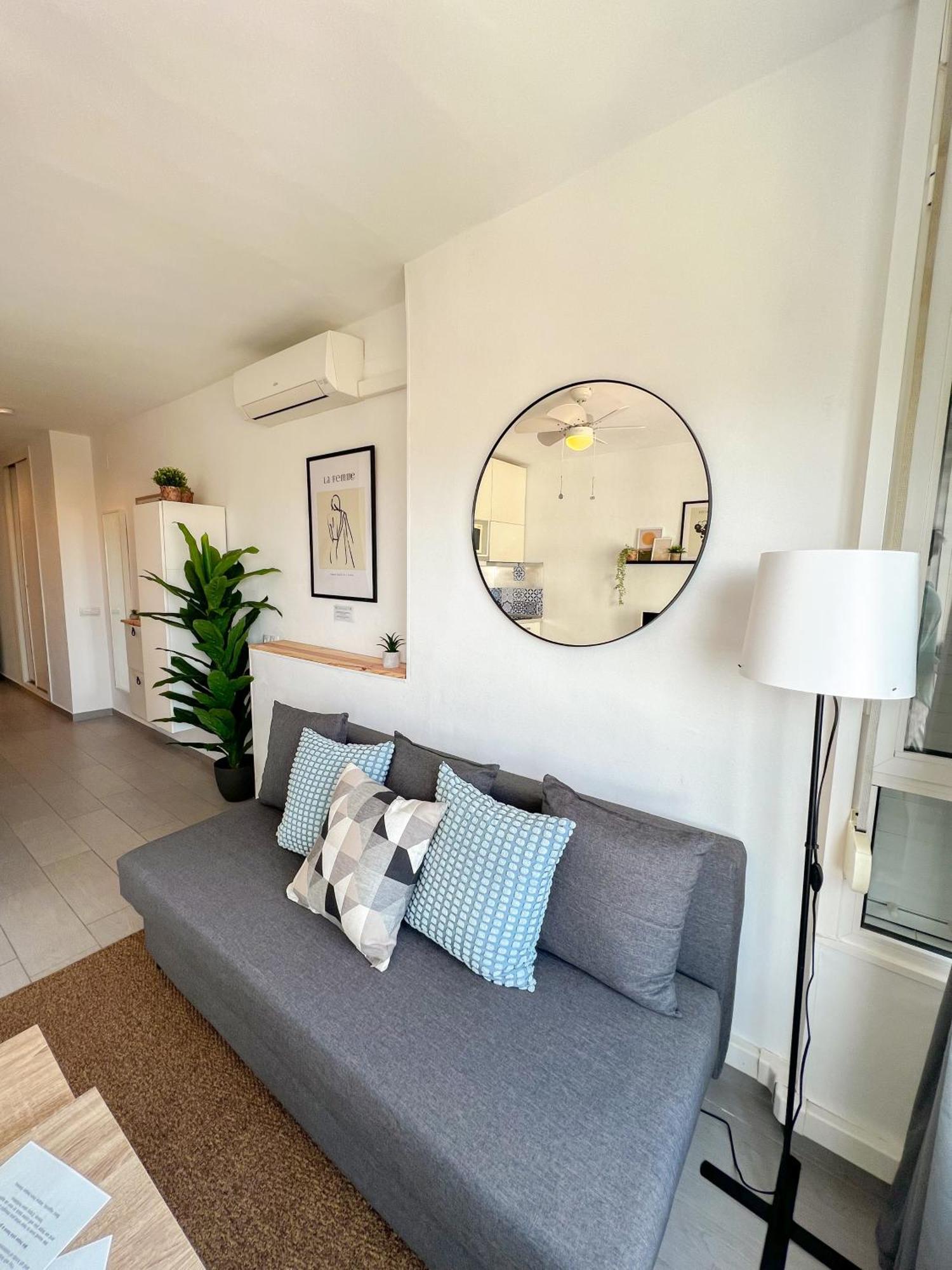 Appartamento Elegant 1bdr Bright Flat With Pool